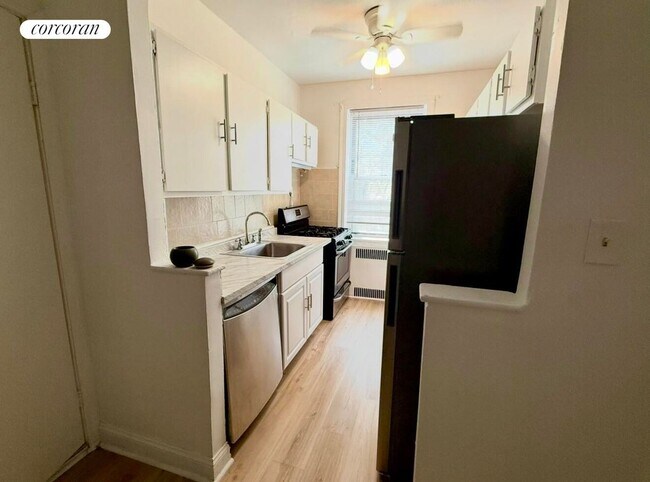 Photo - 2901 Avenue I