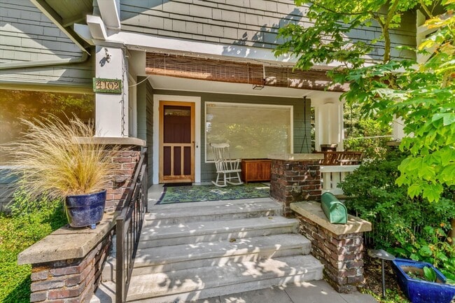 Photo - 4102 Sunnyside Ave N