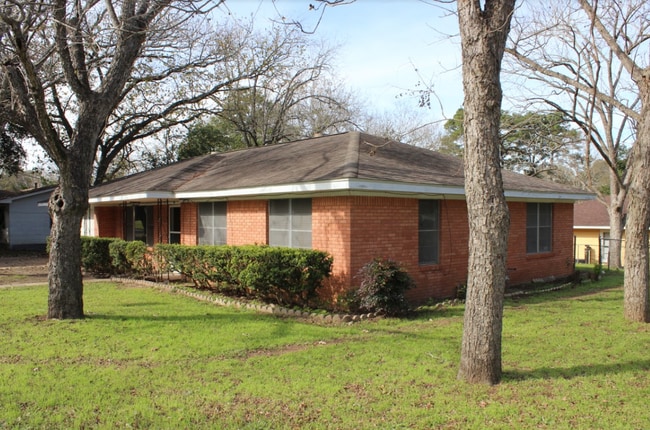 Photo - 509 E Mansfield St