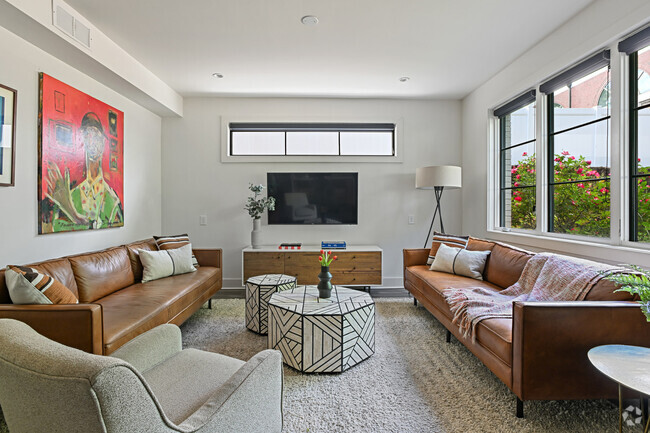 Building Photo - 634 Bonaventure Ave NE Unit ID1222862P Rental