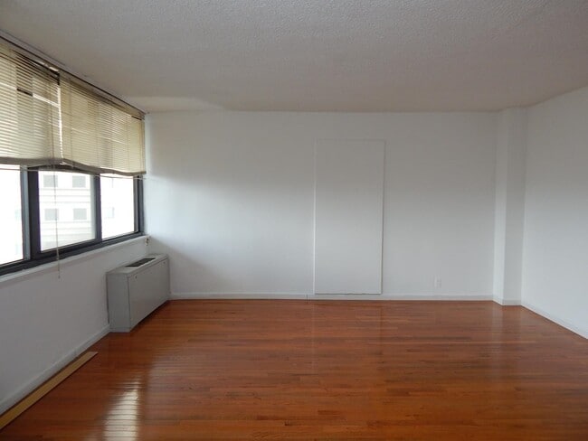 Photo - 280 Marin Blvd Unidad 10E