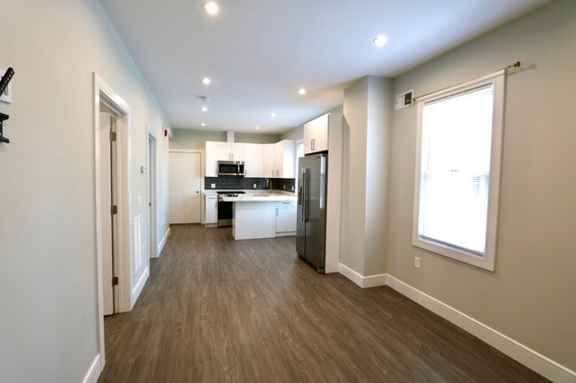 59 Locust Ave Unit 1R