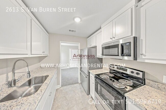 Photo - 2613 S Van Buren St
