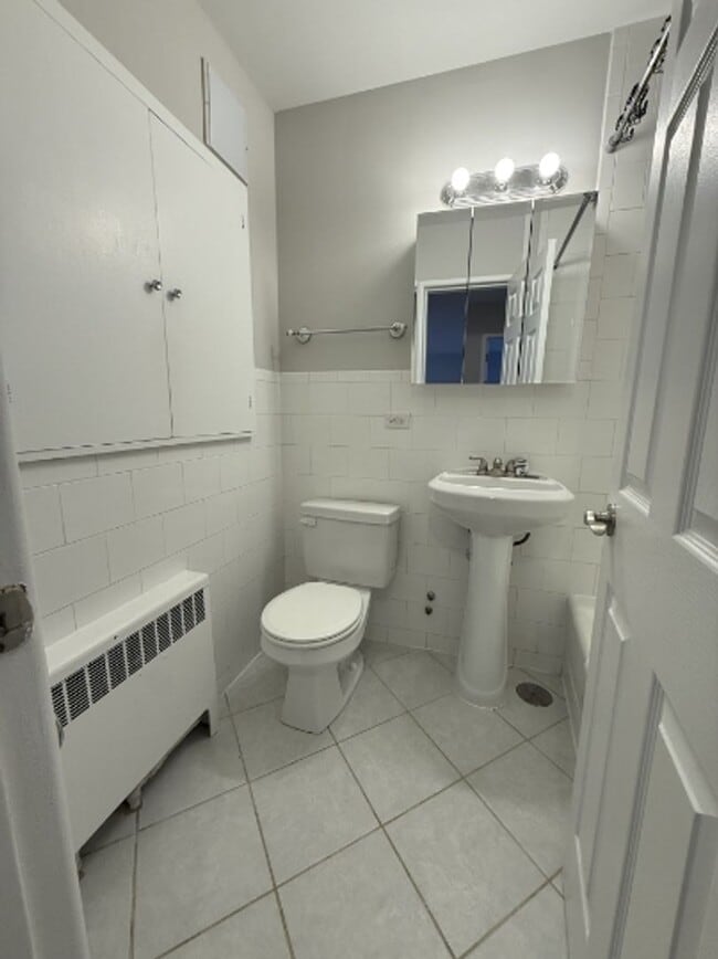 Photo - 1953 Euclid Ave Unit 206