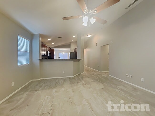 Photo - 25738 W St Catherine Ave