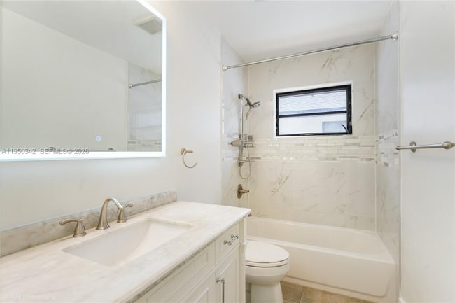 Photo - 1634 SW 19th Ter