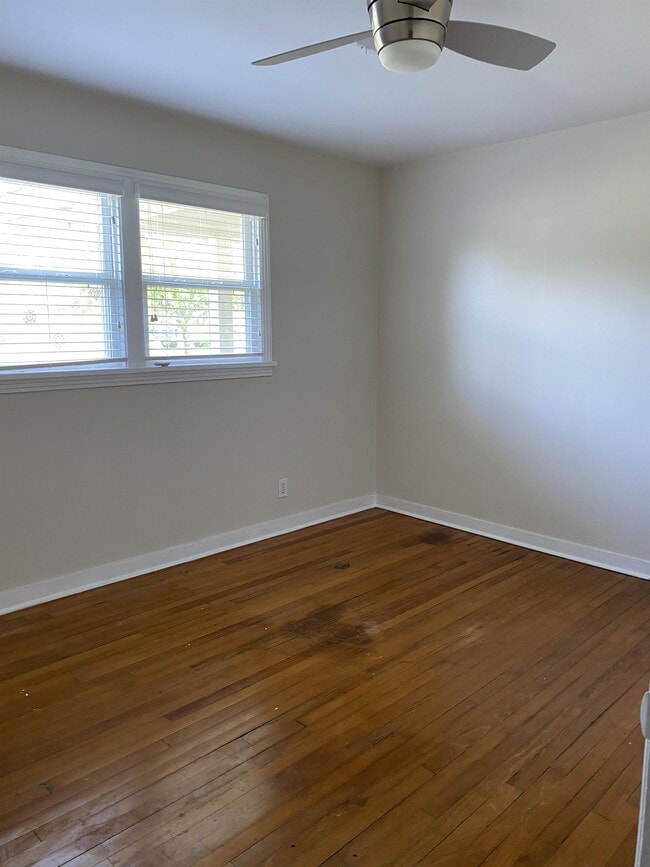 Photo - 5101 Lawson Ave