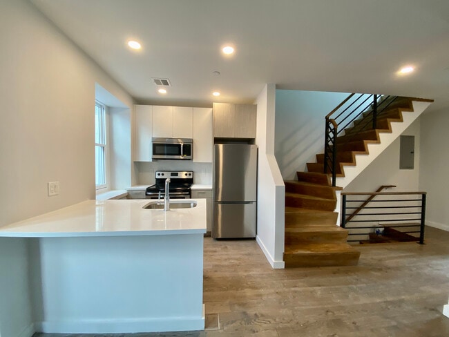 Photo - 7 Wigglesworth St Unit 3