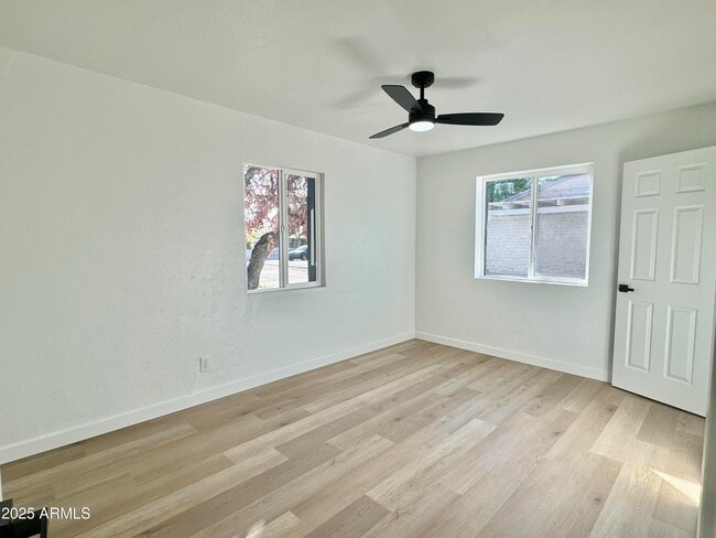 Photo - 3244 E Harvard St