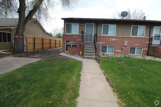 Building Photo - Great Condo near downtown Fort Collins