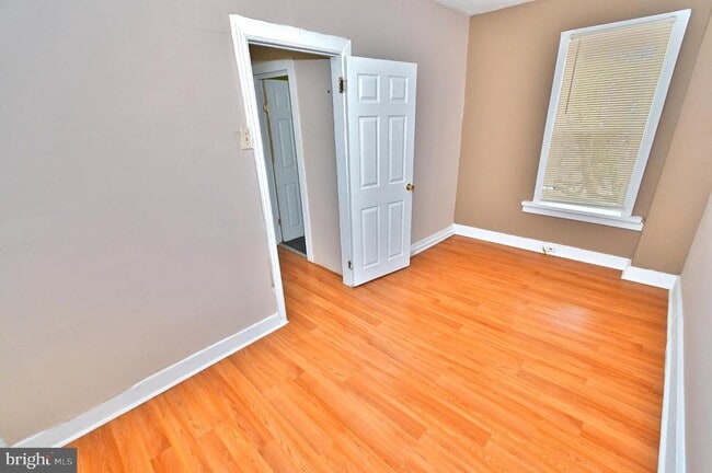 Photo - 3031 N Lee St