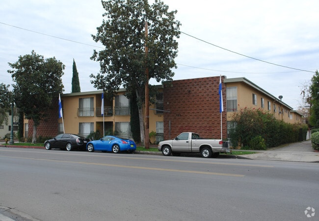 Building Photo - 10736 Magnolia Blvd Rental