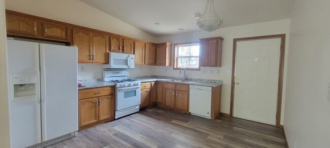 Photo - 1323/1325 Natalie Unit 1325