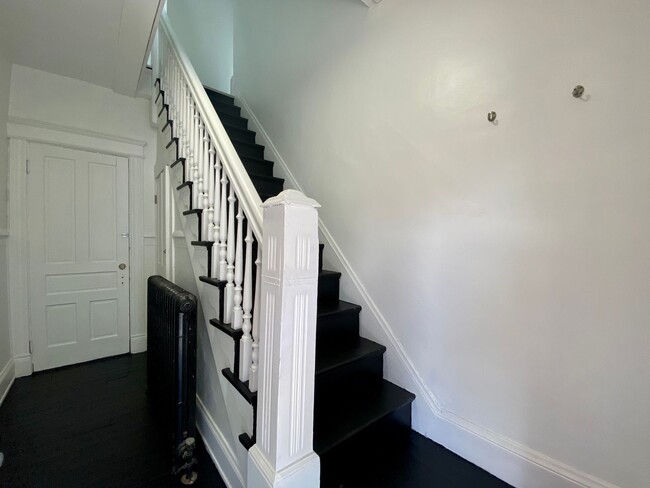 Photo - 2314 Victor St Unit Single Family