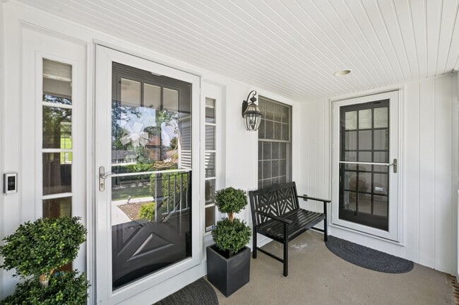 Photo - 415 Fairmount Ave