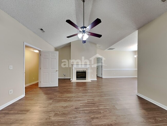 Photo - 4038 River Falls Dr