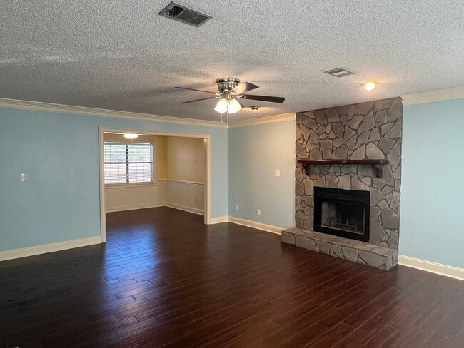 Photo - Great Home in Dove Cove Subdivision