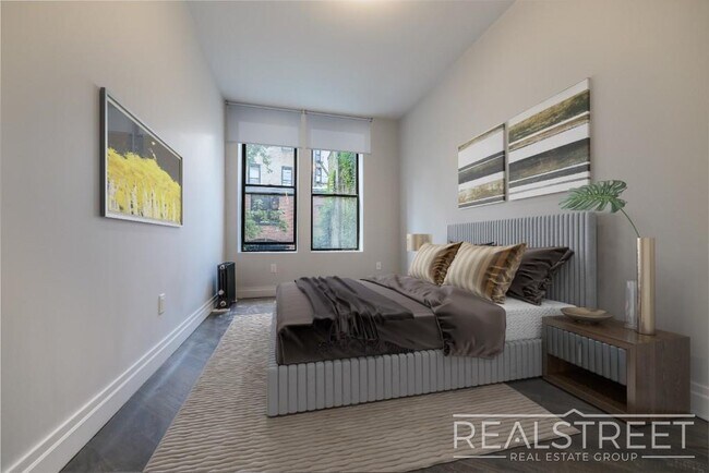 Photo - NEWLY RENOVATED 3 BED 2 BATH APT in Brooklyn Heights! Unit 3C