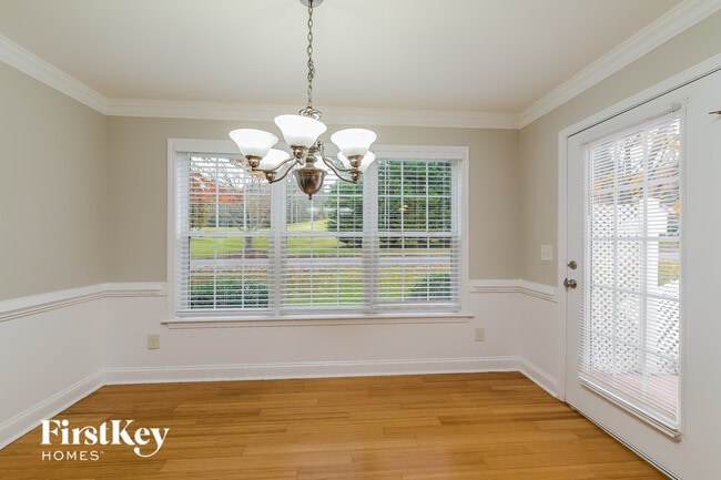 Photo - 5819 Willowdale Dr
