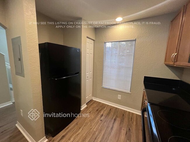 Photo - 5958 London Ln