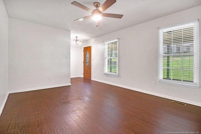 4572 Westfield Rd