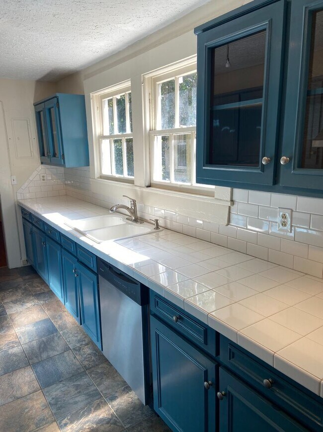 Lakebottom Area! Rental House Rental in Columbus, GA