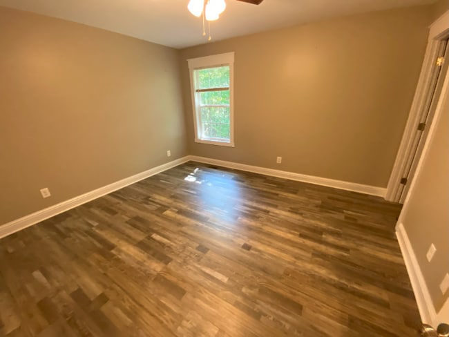 Photo - 524 Mill Creek Rd