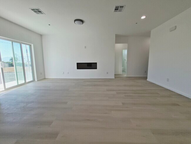 Photo - 9840 Mesquite Ave