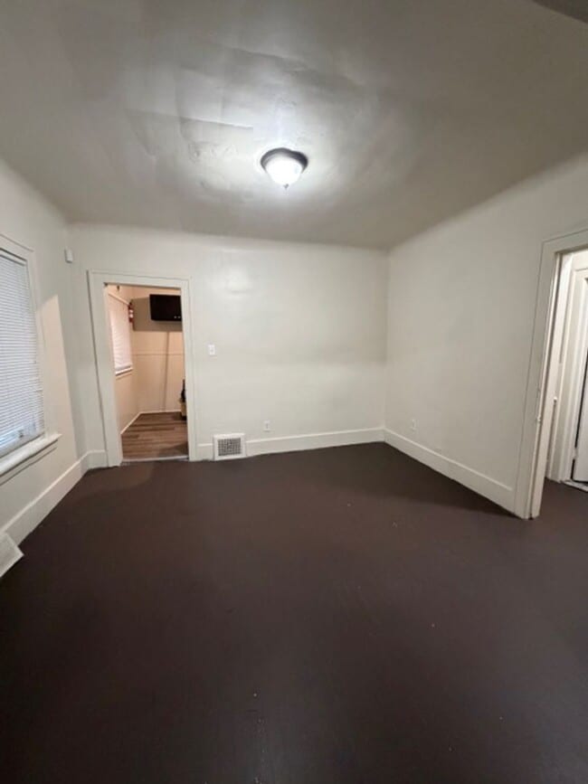 Photo - 4 Bedroom Home for Rent