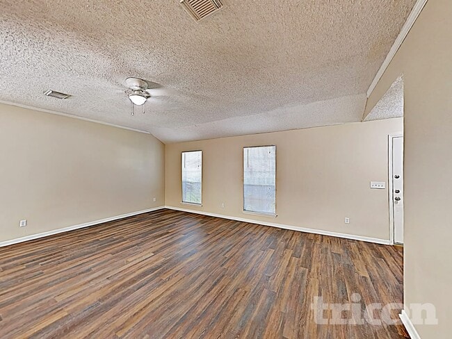 Photo - 13830 Keyworth Dr