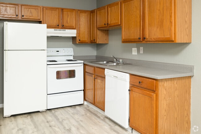 1BR, 1 BA - 660SF