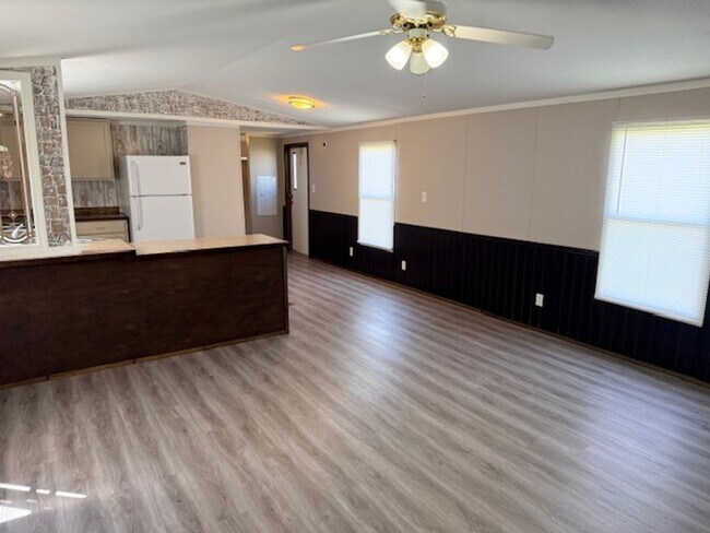 Photo - Greenback 37742 - 3 bed 2 bath mobile home - Lease to own option - call Troy Adams 865-233-6949