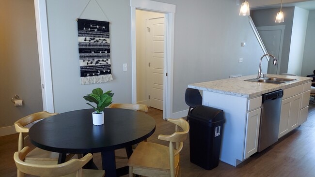 Photo - 6145 Farmstead Ave