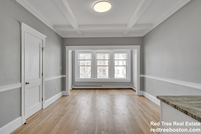 Photo - 142 Sutherland Rd Unit 2