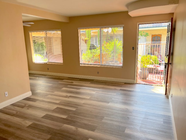 Photo - 2115 Placentia Ave Apartment Unit 15