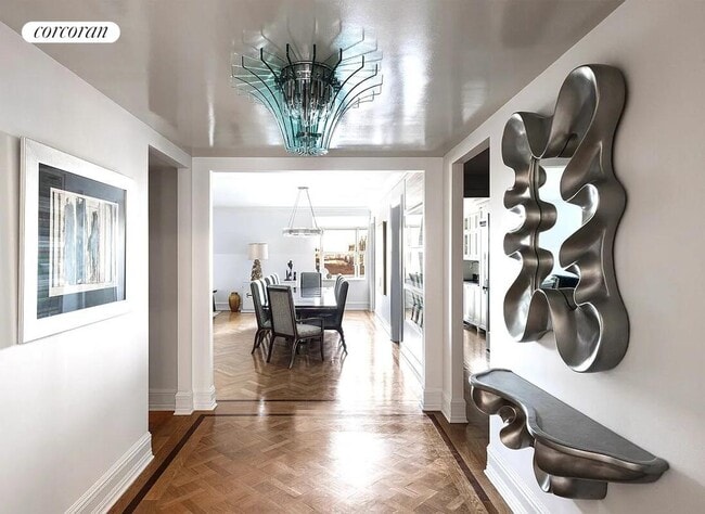 Photo - 1 Central Park S