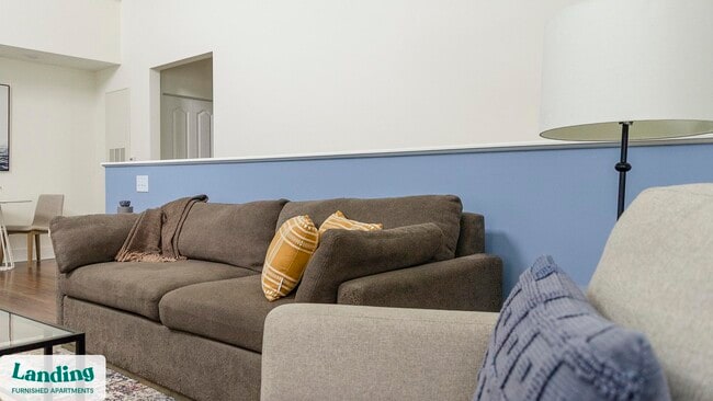 Photo - 901 Kelly Green Ln Unidad 19201