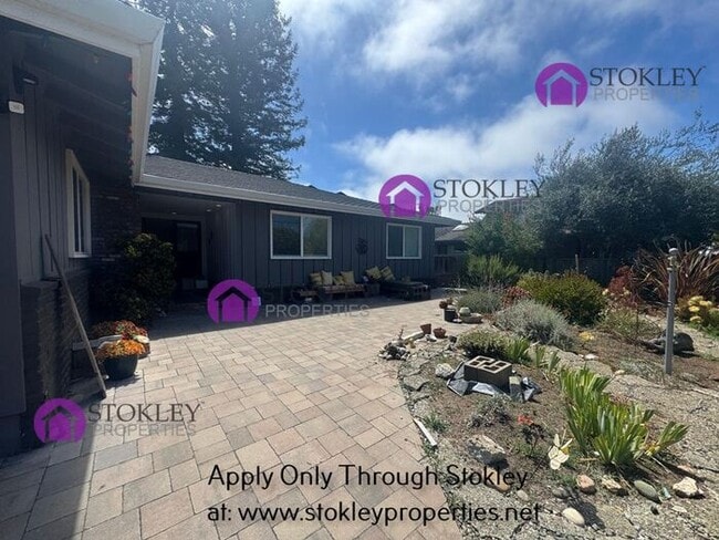 214 Siesta Dr