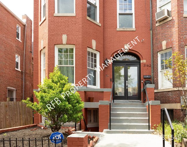 Photo - 3162 17th St NW Condominio Unidad 1