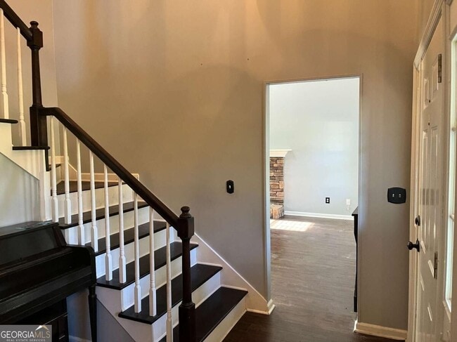 30 Candlewood Ct