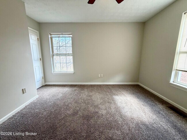 Photo - 3919 S 3rd St Unit 2