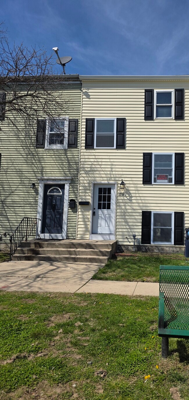 Photo - 1718 Judy Way