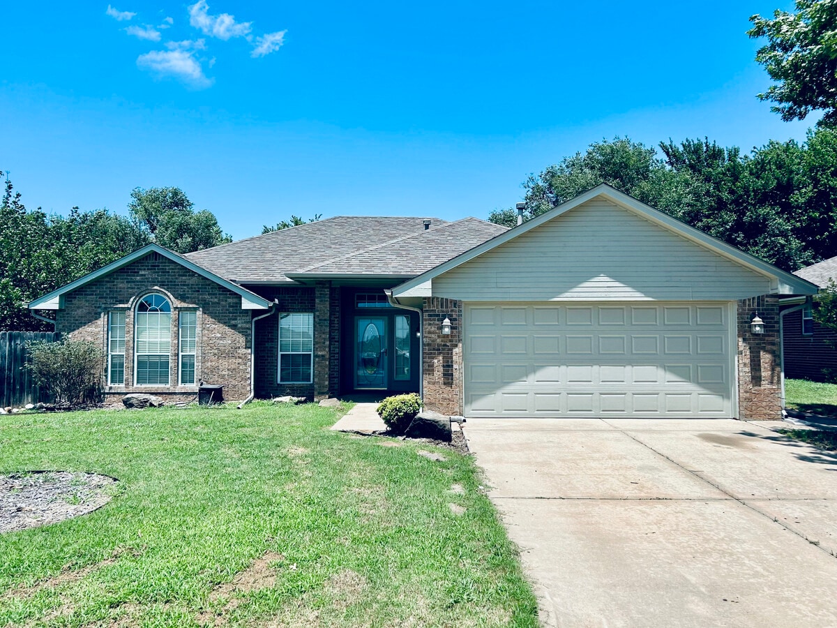 Photo - 625 Northern Winds Dr