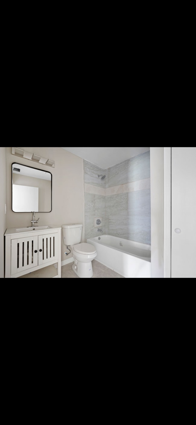 Photo - 2018 Louisiana Ave