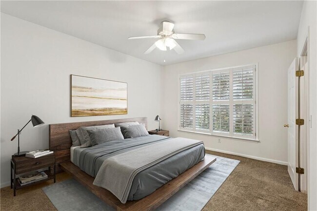 Photo - 2400 Cumberland Pkwy SE