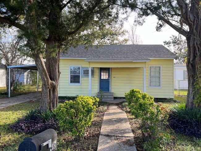 2 Bedroom 1 Bathroom Home in quiet neighbo... - 2 Bedroom 1 Bathroom Home in quiet neighbo...