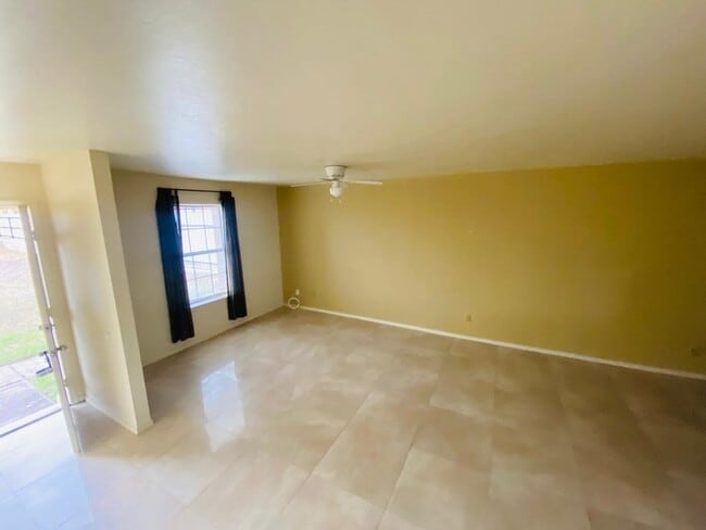 Photo - 2903 Patzcuaro Dr