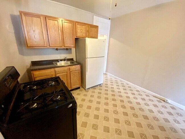 Photo - Charming 2BD/2BA Townhome in Butcher's Hill, Baltimore, MD!