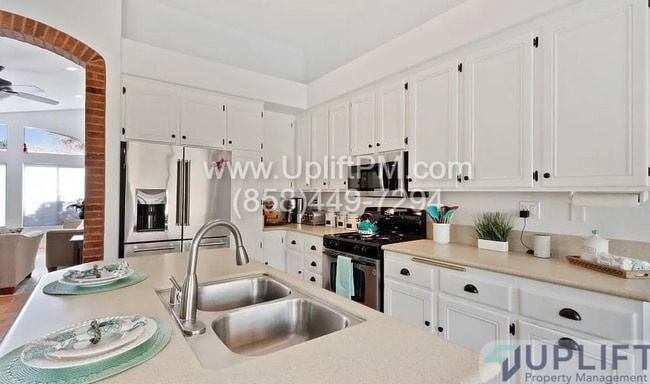 Photo - Beautiful 3-Bedroom Home Near Parks, Shopping, and Dining