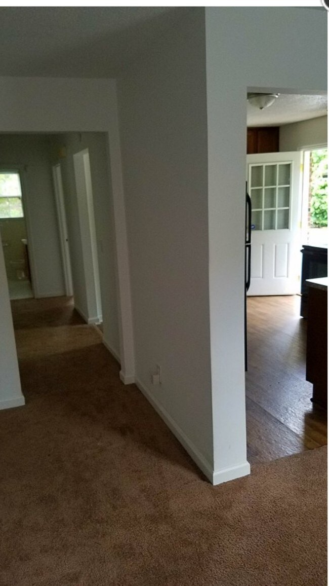 Photo - 4337 Trenholm Rd Unidad A